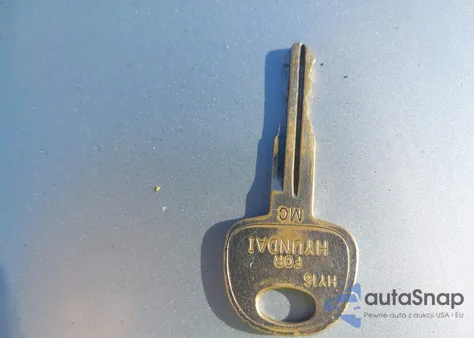 2009 Hyundai Accent Gs из США, поврежденный, VIN KMHCM36C49U111835